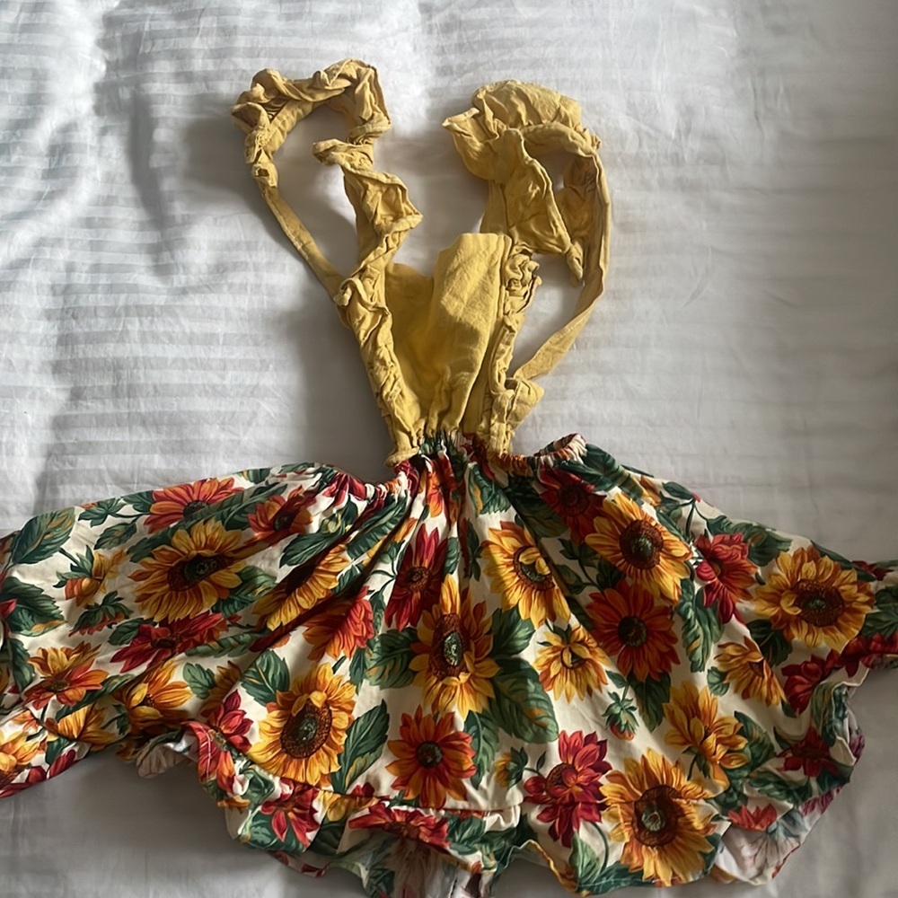 Floral Dress‎